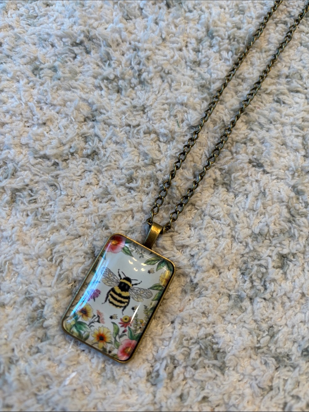 Bumble Bee Floral Glass Canachon Pendant Necklace NWT 18-20” HC Brass